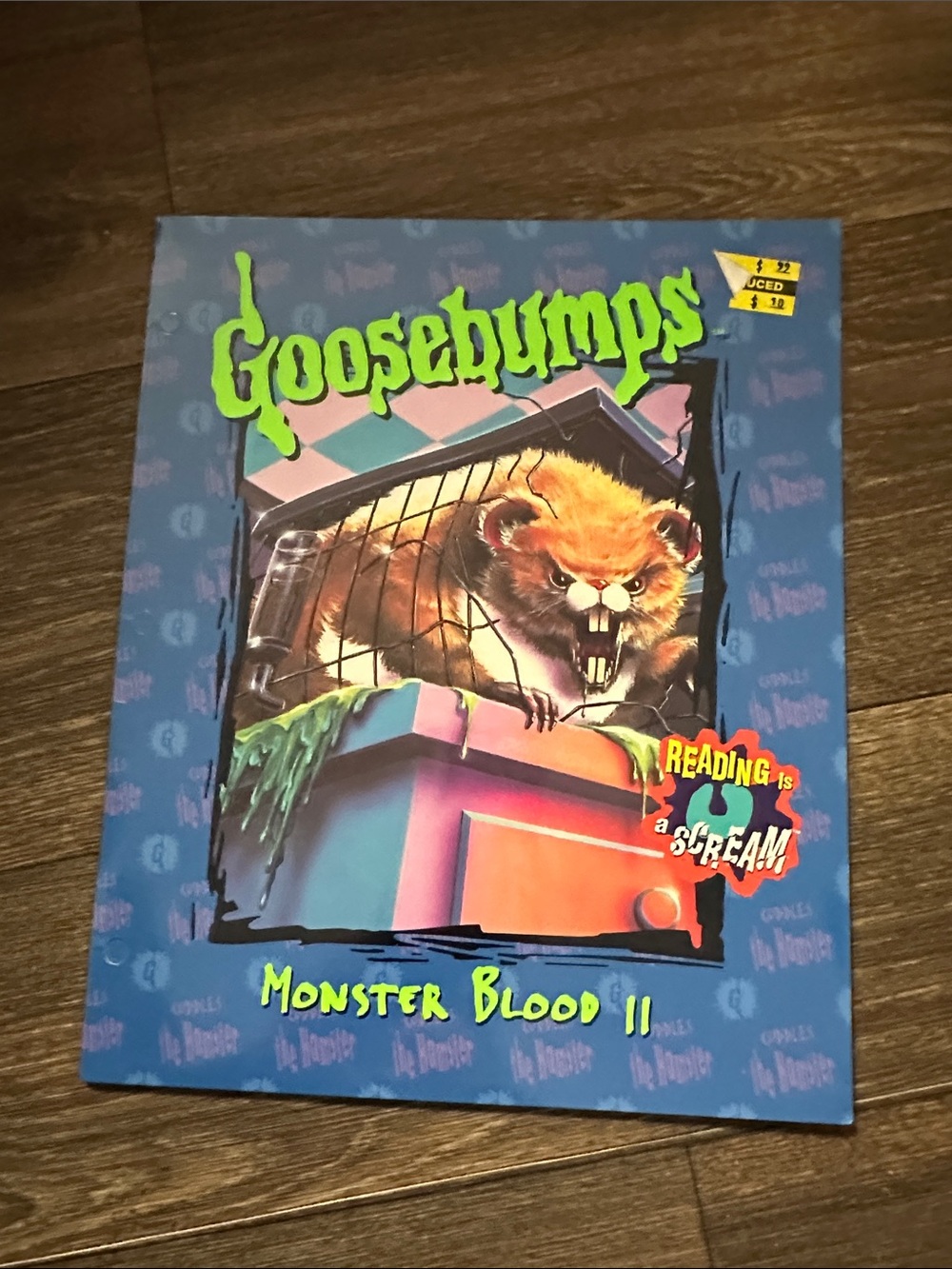 Goosebumps New Monster Blood II cuddles the hamster folder